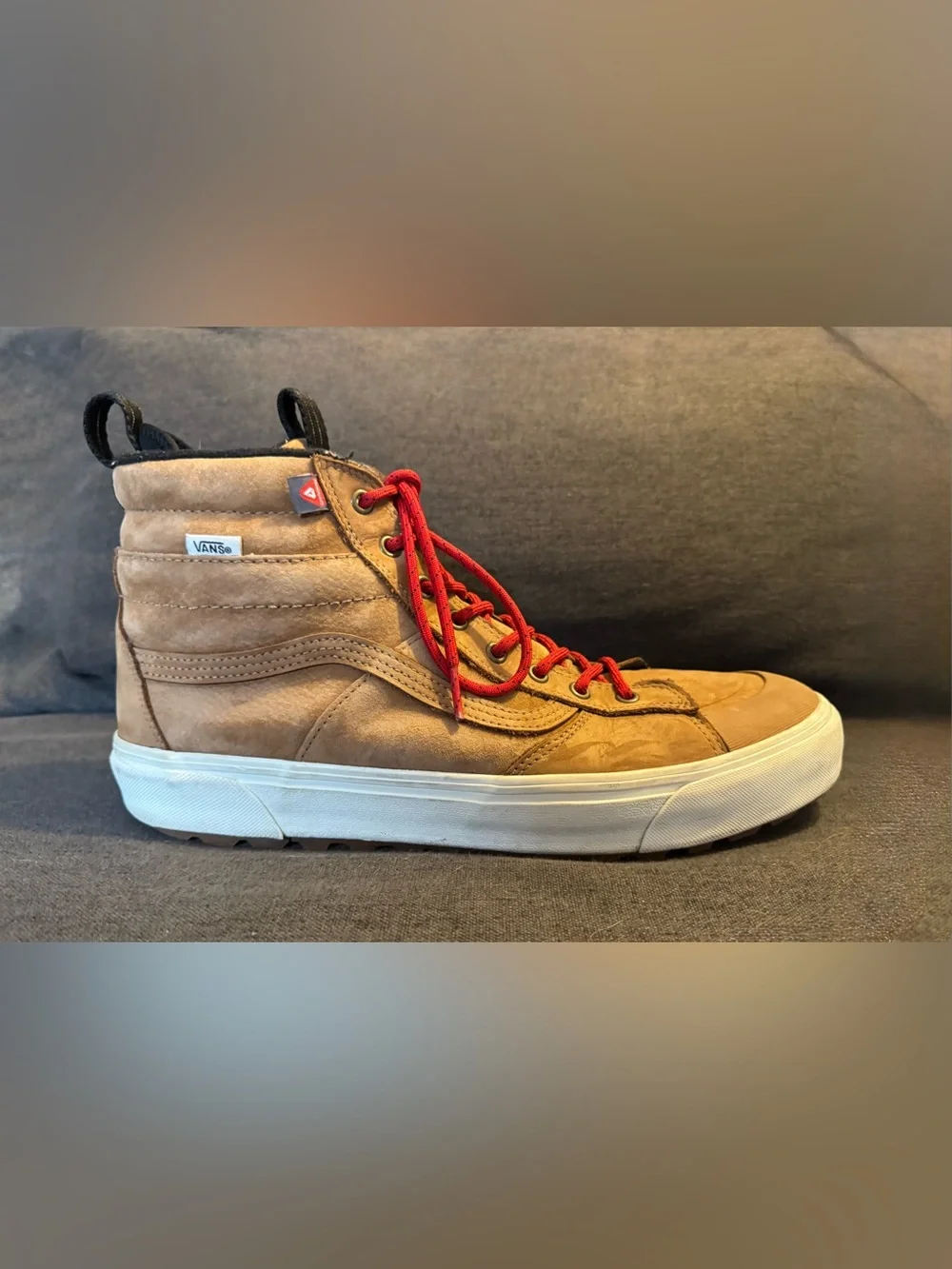 Vans SK8 Hi MTE Waterproof Hiking or All-Terrain Boot. Style# 507698